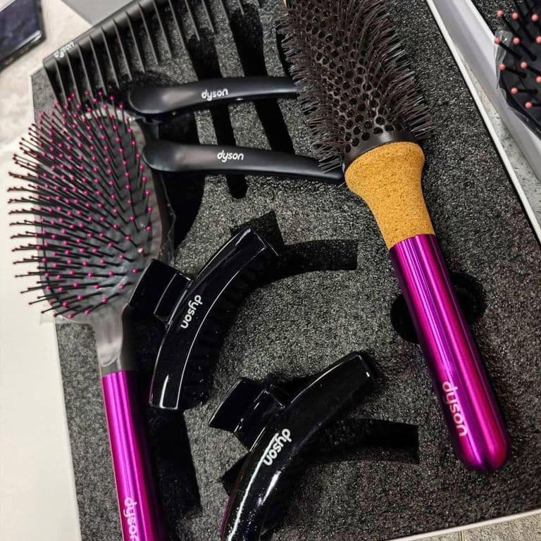 Подарочный набор расчесок Dyson😍 Бесплатная доста